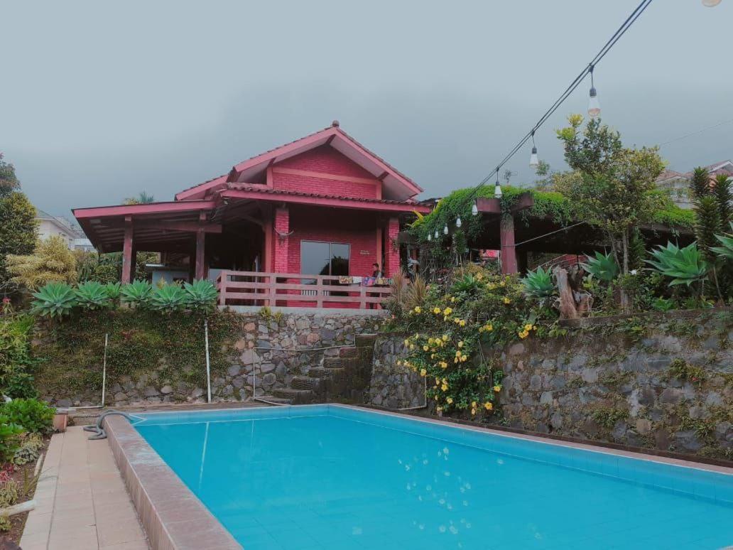 Villa Bata Merah By Spazie Paragajen Exterior foto
