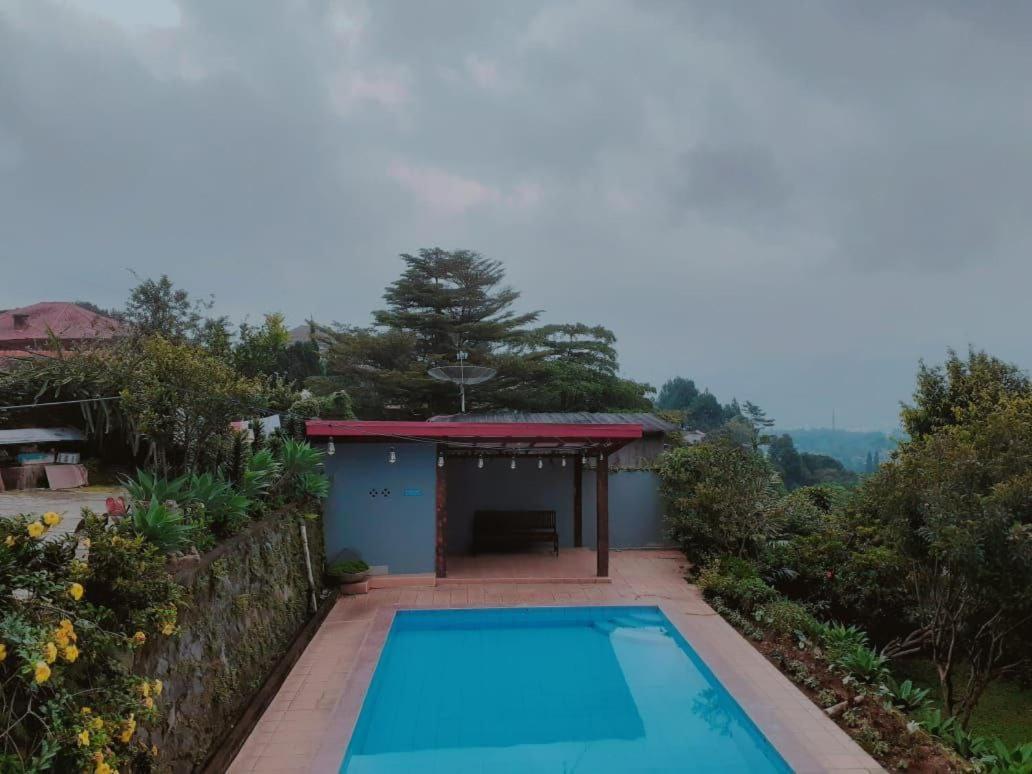 Villa Bata Merah By Spazie Paragajen Exterior foto